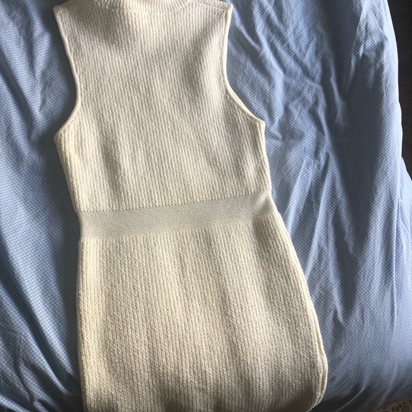Women’s Knit Sleeveless Tunic Dress Size S - Picture 2 of 4